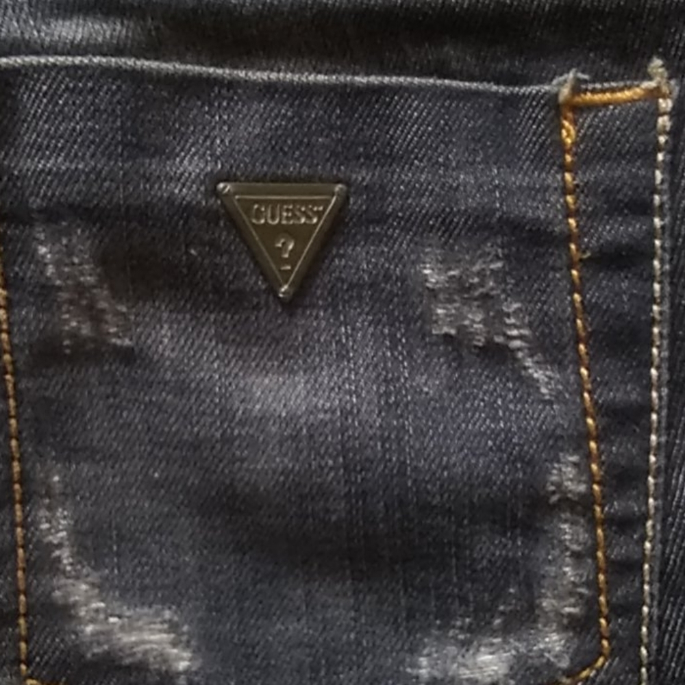 GUESS RIPPED JEANS - Picture 5 of 12
